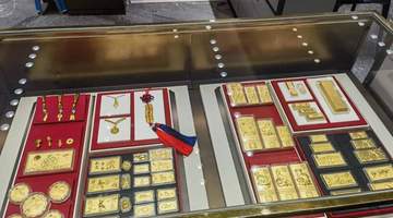 金价大跌！有商家囤货资产缩水百万元，“跌掉一辆迈巴赫”