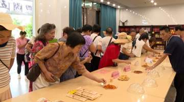 郁南无核黄皮飘香聚八方游客 鲜果与深加工产品销售火爆