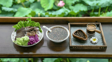 来陇川赴一场美食之约 咖啡撒苤激活传统味的新奇体验