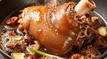 亲手参与做出软烂脱骨的红肘子 从选肉到火候的家常诀窍全在这