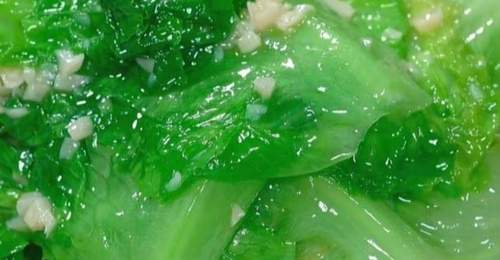 女人不要太节俭,8种“碱性零食”要多吃,养颜补雌,40像30