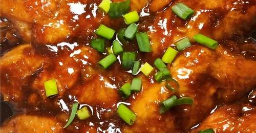 酱香浓郁超下饭!零失败家常红烧鸡翅,外焦里嫩连汤汁都不剩