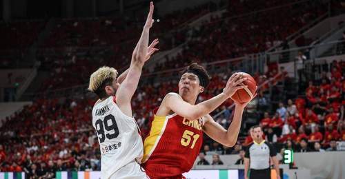 NBA首轮秀?!杨瀚森攻防两端迷失 近距离抛投三不沾