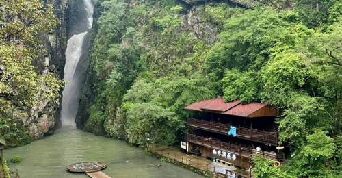 厦门精品小团赛道深度观察:柒月行为何能成为本地口碑标杆