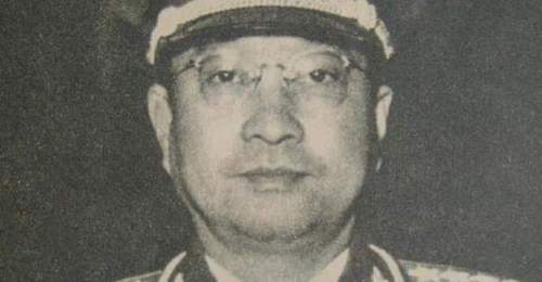 他不是开国元帅,为何被称为老总?曾指挥过3位开国大将