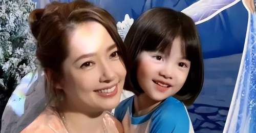 网红萌娃被误喂过期药,妈妈道歉:对不起宝宝,下次会认真检查