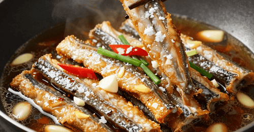老广焖白鳝:去腥锁鲜,一锅出绝味