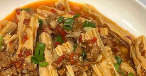 肉沫腐竹:吸汁爆香软糯三连暴击,连干三碗饭的下饭神器