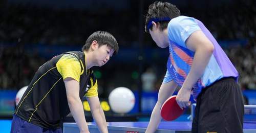 乒乓球全锦赛混双-莎头组合2-3无缘决赛 动漫组合3-0晋级
