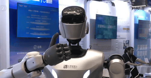 我国开源生态版图持续扩容 新增具身智能等方向
