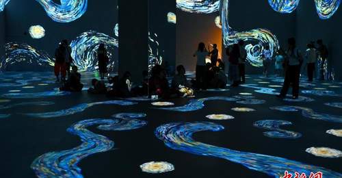 “印象·梵高——沉浸式数字艺术展”在广东省博物馆开展
