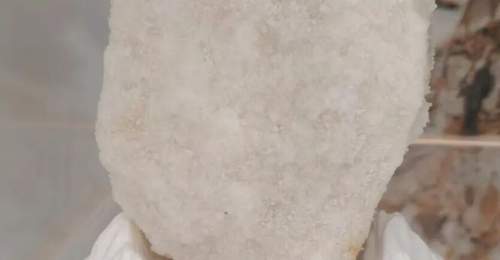 去察尔汗盐湖游玩别乱捡盐块!景区劝阻背后藏着这些原因
