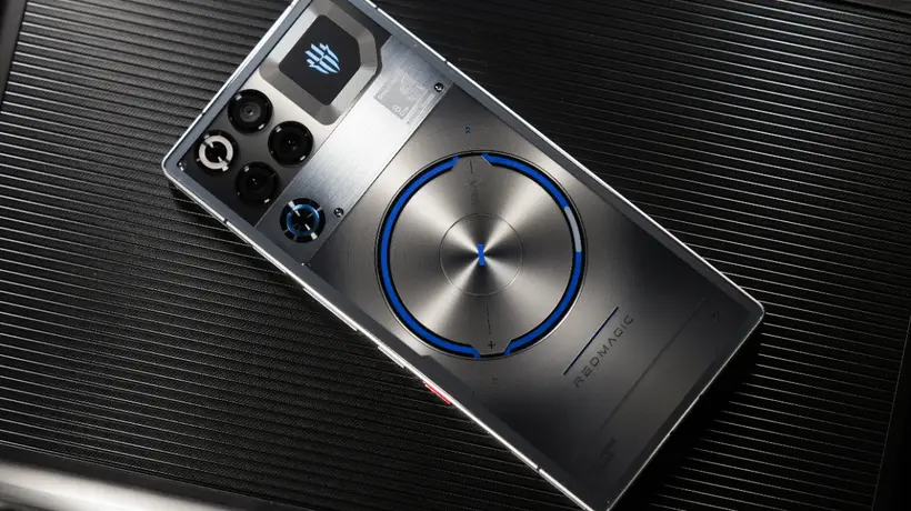 红魔11S Pro+评测：水冷+风冷双散热，性能释放新高度