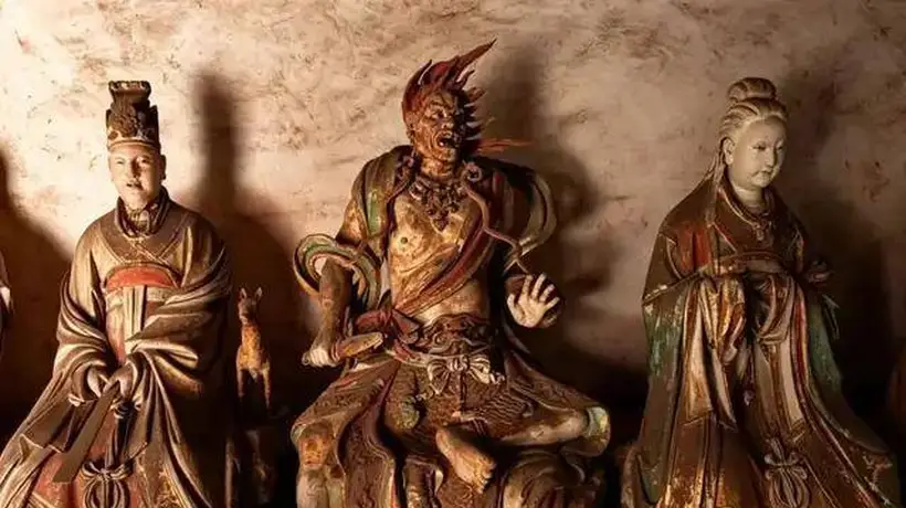 AI讲解员取代传统景点导游现象观察:晋城玉皇庙的科技与人文交融