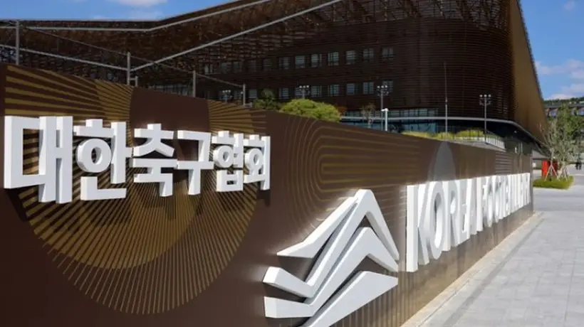 韩足协涉外籍裁判性招待丑闻引热议 球迷关注奥运铜牌存剥夺可能