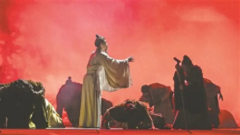 一剧暖杏林 千年见仁心