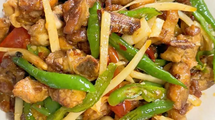 小暑,老年人要懂忌口,少吃绿豆多吃1肉3菜,活力满满过夏天