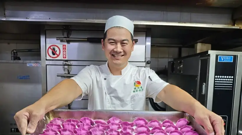 荷叶水和面,老字号手工莲藕水饺头伏上市
