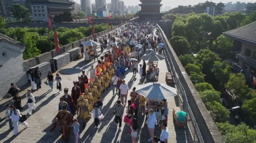盛夏三秦:城墙音乐会与盛唐夜宴,解锁千年古都的烟火气