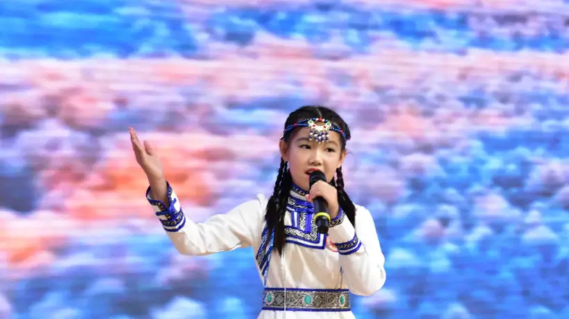 黑龙江省第七届农民文化艺术节红旗下的乡音讲演赛 千名乡土选手述家国 多元活动引观众共赴红色文化之约