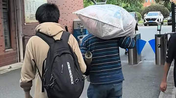 极目深度丨8个鸡蛋、100道弯、先天足疾和看不见的母亲：一对湖南乡村父子的高考