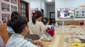 用艺术打开心窗:“伊起爱”特殊儿童画展走进西关,色彩诉说无声心声