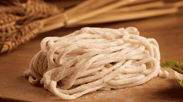 夏季食面指南：选购储存与营养搭配全攻略