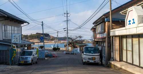日本那些比较特别的车站---陆中八木站