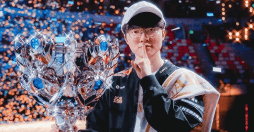 LPL网友吐槽拳头定制T1冠军,韩国媒体嘲讽,可见他们有多害怕faker