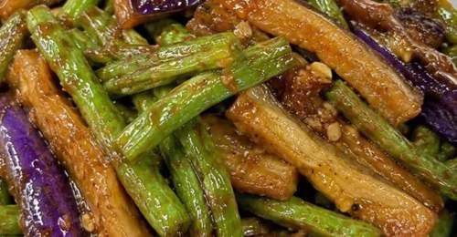 一口入魂的家常美味:豆角烧茄子,比肉还下饭的餐桌C位