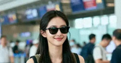 全家去普吉岛,丈夫没买我的票,几天后他叫我回家,我:你谁啊?