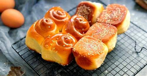 蜂蜜小面包培训去哪学?厨仟艺18年餐饮经验,助你创业少走弯路