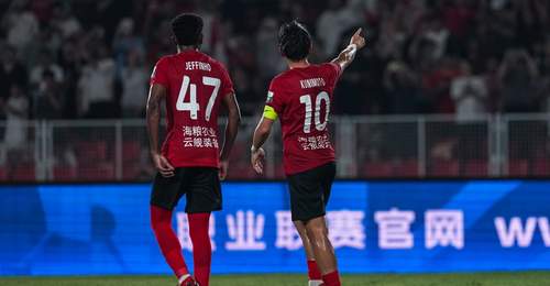 中超现场观赛体验拉满!热菲尼奥连斩、邦本宜裕点射传射 辽宁铁人主场3-1击败上海申花送对手三连败