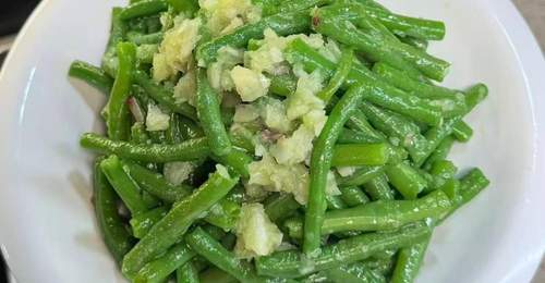 参与夏日清爽凉菜制作 跟着教程做蒜泥拌豆角超省心