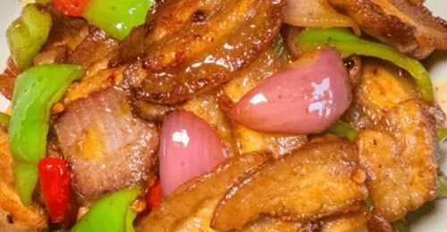 来试试炒出灯盏窝卷边的漂亮回锅肉 还有这些家常配菜玩法待解锁