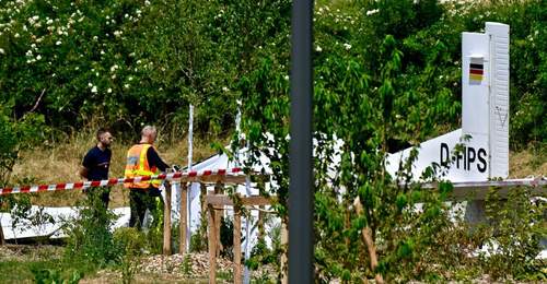 法国坠机事故:11人丧生,飞行任务与跳伞活动相关