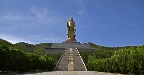 曾耗费12亿人民币修建完成的“世界最高佛”,如今水喝不起拜不起