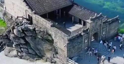 不用远赴省外,湖南藏着国家级避暑地与宝藏观星点
