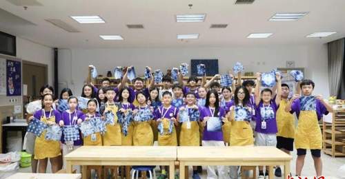 把中华文化带回家:“华语侨心”华裔青少年暑期研学营圆满落幕