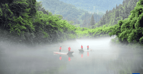 暑期出游偏爱清凉好去处 多地创新文旅业态让凉资源变热经济