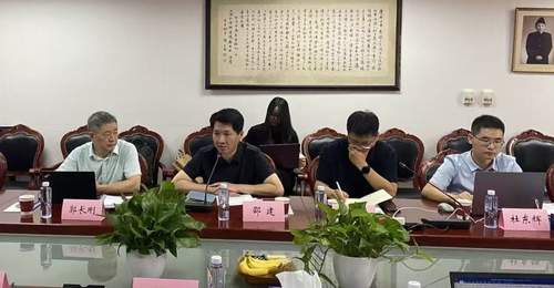 多元互动的区域国别研究现场：跨学科探索、田野实践与鲜活体验