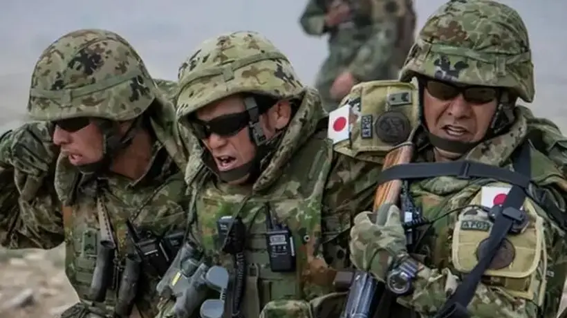 和平宪法沦为废纸!日本亮出“权杖”导弹,西南诸岛正沦为“反舰炮阵地”