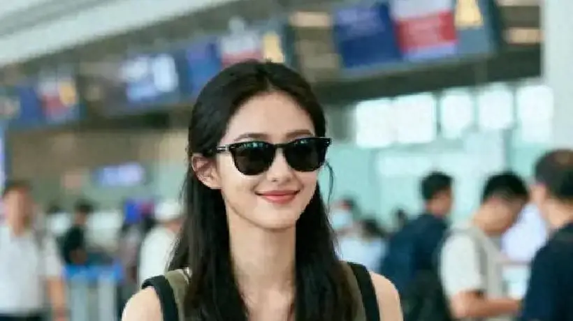 全家去普吉岛,丈夫没买我的票,几天后他叫我回家,我:你谁啊?
