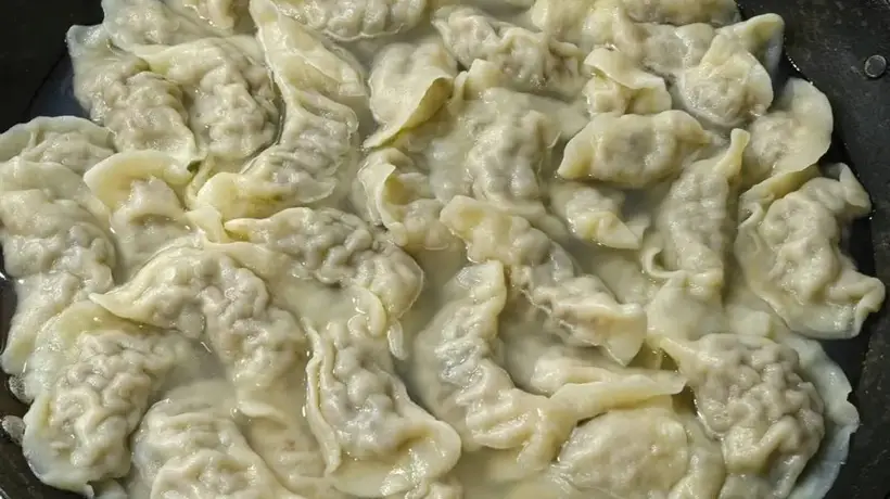三伏天吃饺子,这样调豆角馅太对味了,天热煮一锅超香,孩子点名吃的豆角做法!