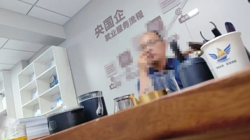 “黑医师速成”背后的学历挂读乱象