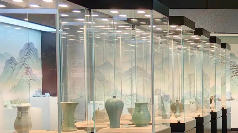 青境共生:南北青瓷非遗对话展启幕,近两百件精品呈现千年文脉