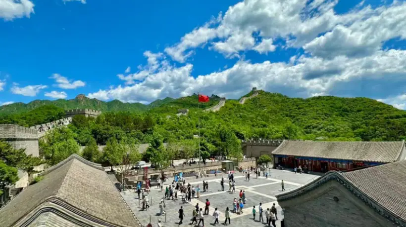 八达岭景区升级管理应对暑期客流压力