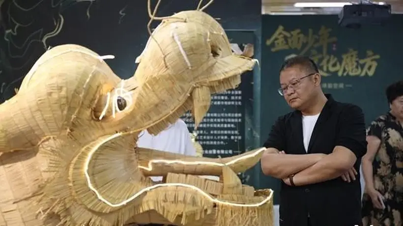 毕业展变流量场:看艺术生如何靠多元创作吸粉变现