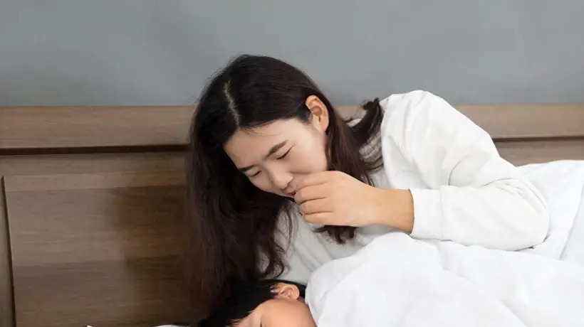 孩子分房后遇这几个关键期，爸妈别硬分，允许娃回来同睡收获满满体验
