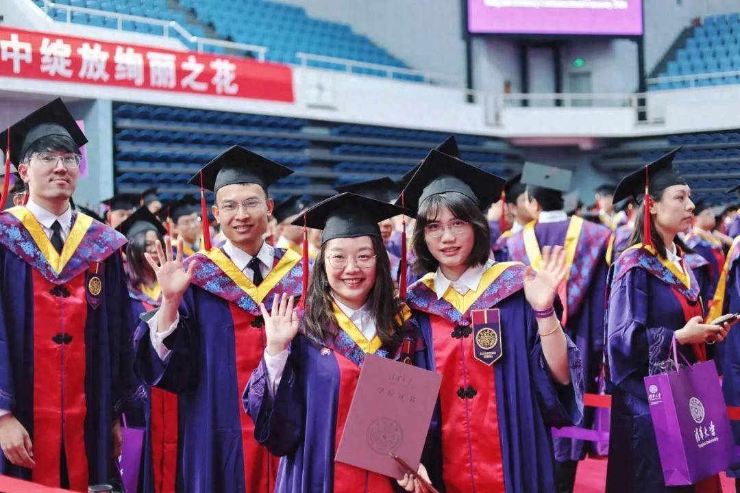 清华大学：截至2026年6月，毕业生国内重点单位就业率连续16年超过80%，赴西藏、青海、新疆等地区就业人数较去年同期显著提升